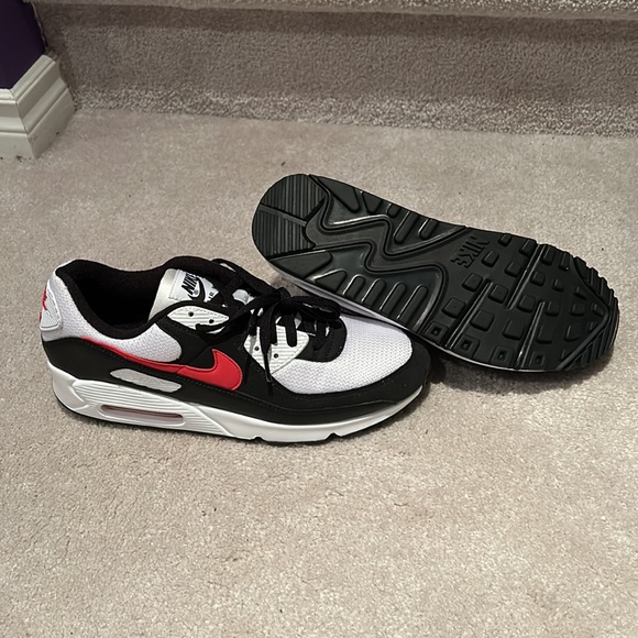 Nike Air Max - Picture 4 of 5